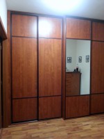 /album/fotogaleria-vstavane-skrine-nabytok-na-mieru/vstavana-skrina-s-vesiakovou-stenou-jpg1/